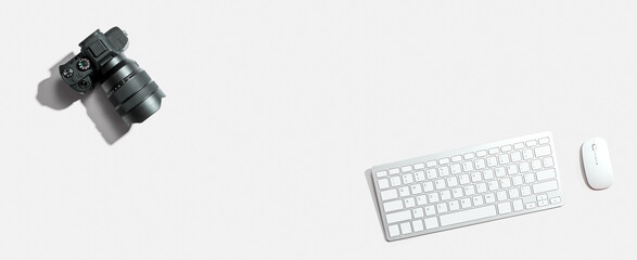 Poster - Computer keyboard with a SLR camera