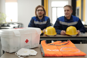 Poster - First aid kit for factory workers