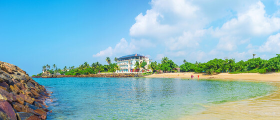 Canvas Print - The quiet beach of  Midigama resort, Sri Lanka