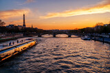 Fototapeta Fototapety Paryż - Paryż o zachodzie słońca, Francja