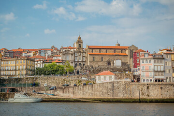 Wall Mural - Porto enjoys Mediterranean climate resulting in plenty of variations