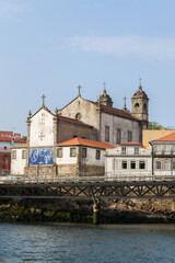 Wall Mural - Porto enjoys Mediterranean climate resulting in plenty of variations