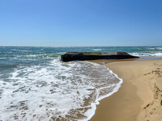 Sticker - Bunker sur une plage du Cap Ferret, Gironde