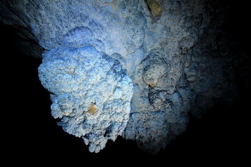 Poster - Postojna Cave decorations of rock formation