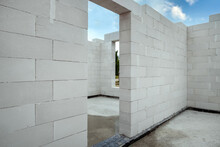 House Construction From Autoclaved Aerated Concrete Blocks