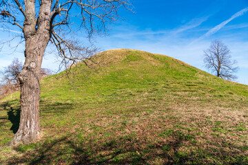 A Summer Day at Toltec Mounds Archeological State Park