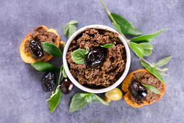 Sticker - black olive mixed spread- tapenade