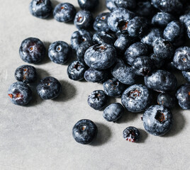 Poster - Fresh blueberries on a table