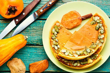 Sticker - Autumn pumpkin pie on a plate