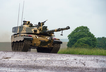 British army Challenger 2 ii FV4034 Main Battle Tank on deployment in action on a military battle exercise, Wiltshire UK