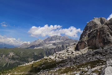 Wall Mural - PANORAMA DELLE DOLOMITI DEL BRENTA IN TRENTINO
