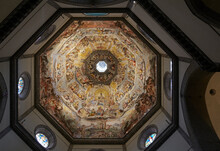 Florence, total view of the Universal Judgement Frescoes, in S. Maria del Fiore, nobody