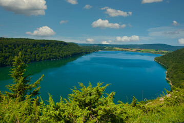 Wall Mural - Lac Chalain im französischen Jura