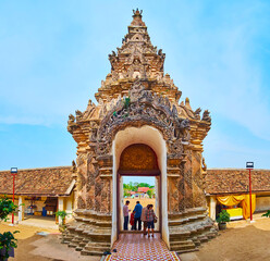 Sticker - Mekong Arch gate of Wat Phra That Lampang Luang Temple, Lampang, Thailand