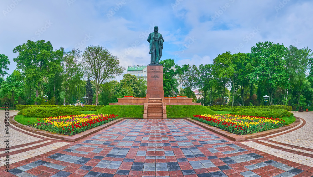 Taras Shevchenko Park with lush greenery and tulips, Kyiv, Ukraine - obrazy, fototapety, plakaty 