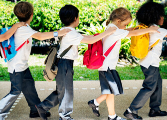 Wall Mural - Happy kids at elementary school