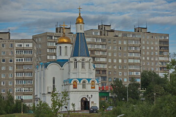 Wall Mural - Orthodox church in the city of Murmansk, Russia.