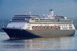 Holland America Kreuzfahrtschiff Volendam geht auf Alaska-Kreuzfahrt von Vancouver, Kanada - HAL cruiseship cruise ship liner Volendam leaving Vancouver for Alaska cruising