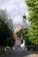 Wall Mural - Blick durch die Kirchengasse zur Pfarrkirche, Mistelbach an der Zaya, Niederösterreich