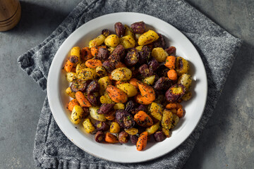 Canvas Print - Healthy Homemade Roasted Rainbow Carrots