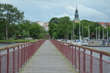Fototapeta Kamienie - Miasto Kamień Pomorski, most dla pieszych przez zatokę