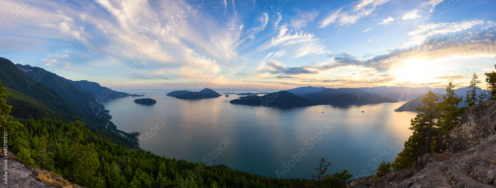 Tunnel Bluffs Hike, in Howe Sound, North of Vancouver, British Columbia, Canada. Panoramic Canadian Mountain Landscape View from the Peak during sunny summer sunset. - obrazy, fototapety, plakaty 