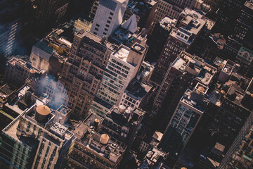 Fototapete - New York City, Midtown Manhattan building rooftops. USA.