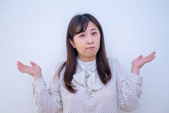 さあ？わからない。と答える女性