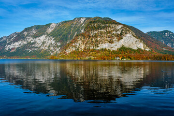 Fototapete - Hallstatter See lake mountain lake in Austria