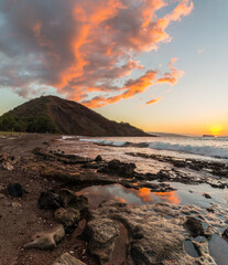 Wall Mural - Sunset on The Exposed Lava Reef of Oneuli Beach, Makena State Park, Maui, Hawaii, USA