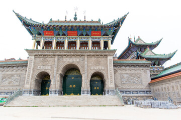 Wall Mural - Chinese Sufi Mosque Ling Ming Tang in the city of Lanzhou, Gansu, China