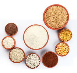 Wall Mural - Whole wheat Atta with multigrains, soya,ragi,maize,chana,jowar,bajara,oats and flax seeds