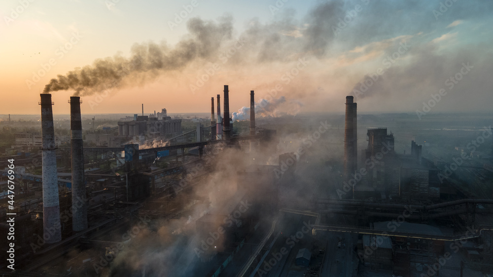 metallurgical plant heavy industry poor ecology top view smoke from chimneys smog - obrazy, fototapety, plakaty 