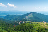 Fototapeta Do pokoju - Panoramic view of the Dragobrat resort in Ukraine and the Carpathian mountains