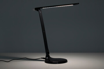 Modern desk office lamp design with note