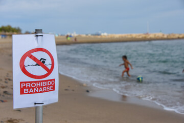 Poster - plage baignade interdite espagne catalogne mer danger