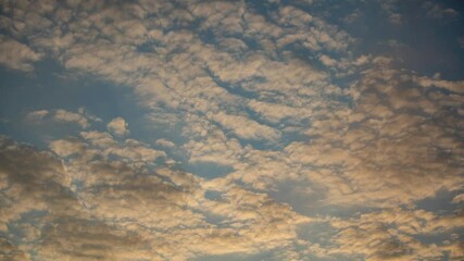 Wall Mural - beautiful 4k video time lapse of sunny scenic cloudy 4k video timelapse of sunny sunset sky