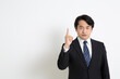 © 浩士 知原 - 中年の日本人サラリーマン男性