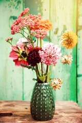 Wall Mural - Greeting card - beautiful dahlia bouquet in vintage design