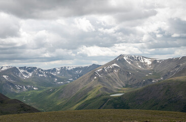 Wall Mural - mountains and clouds