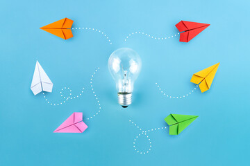 Canvas Print - Light bulb with Paper plane, Different vision creative and Innovative solution for Business concepts