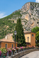 Wall Mural - Village de Moustier-sainte-marie en Provence