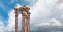Columns Of The Ancient City Of Pergamon Amazing Stormy Clouds In The Background - Bergama - Turkey