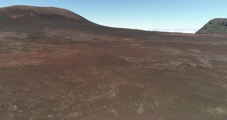 Wall Mural - Le volcan le Piton de La Fournaise sur l'Ile de La Réunion