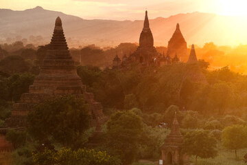 Wall Mural - pagoda sunset