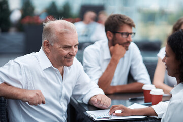 Wall Mural - business colleagues discussing the financial schedule. startup.