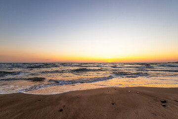 Wall Mural - Beautiful tropical sunrise on the beach.