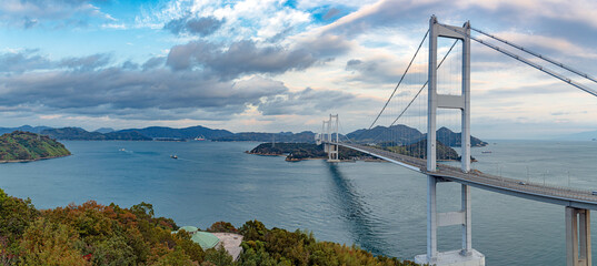 Canvas Print - 夕暮れの来島海峡と来島海峡大橋