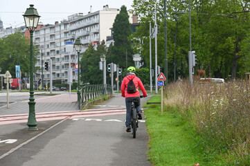 Poster - velo cycliste ville Bruxelles piste cyclable