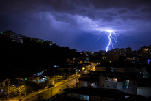 Sequencia De Registros Fotográficos De Uma Tempestade No Lins De Vasconcelos_zona Norte Do Rio De Janeiro,Brsil.